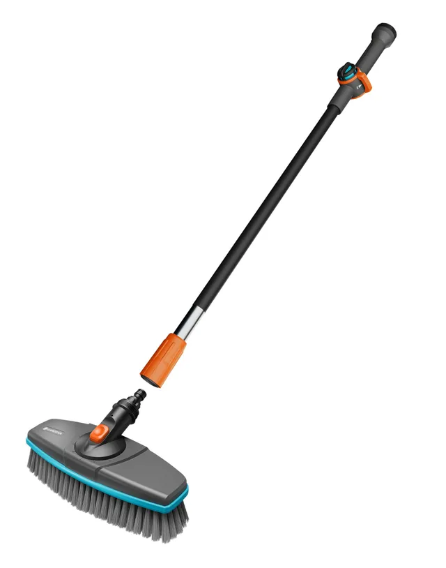 gardena-cleansystem-wasch-set-mit-stiel-s-90-cm-und-stielb-rste-soft-18826-20 image 1