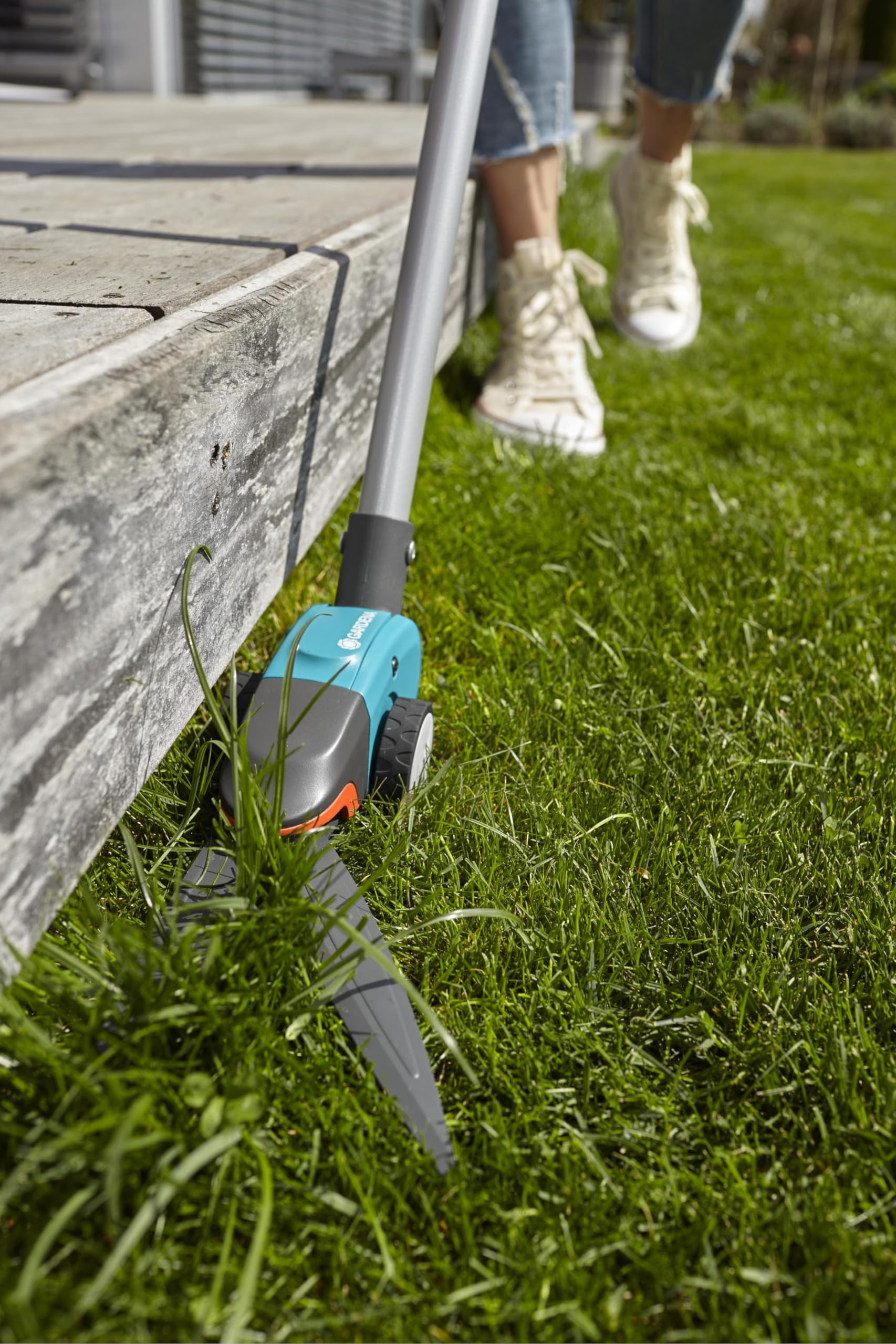 gardena-comfort-grasschere-langstielig-12100-20-180-drehbar image 4