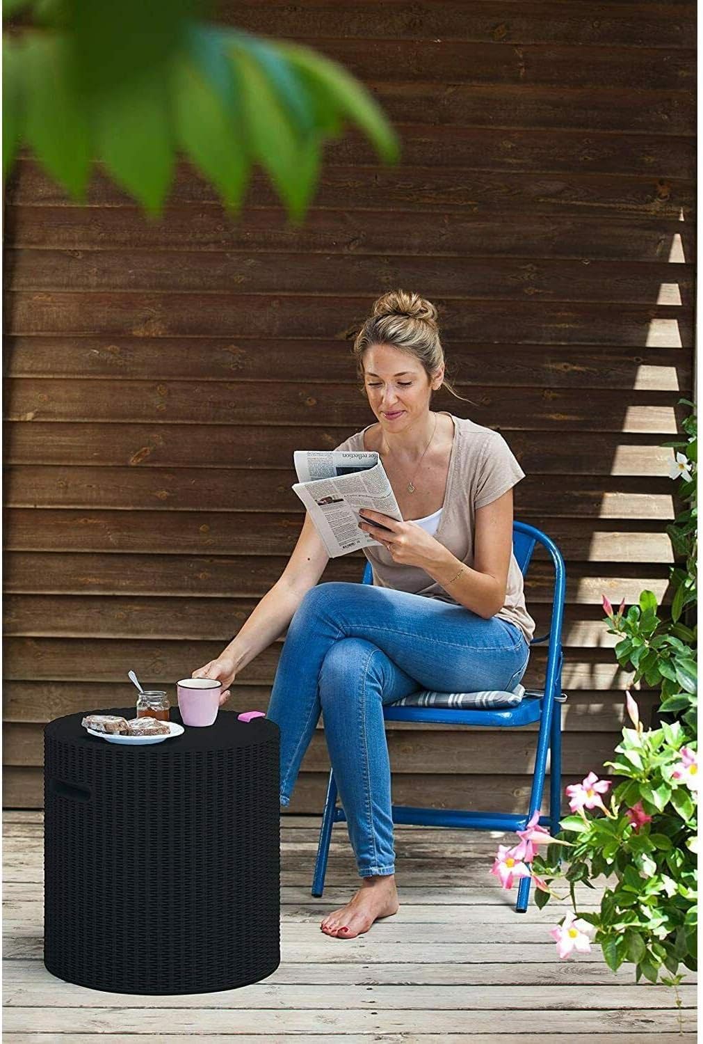 keter-cool-stool-39l-k-hlbox-sitzhocker-rattan-look-braun image 6