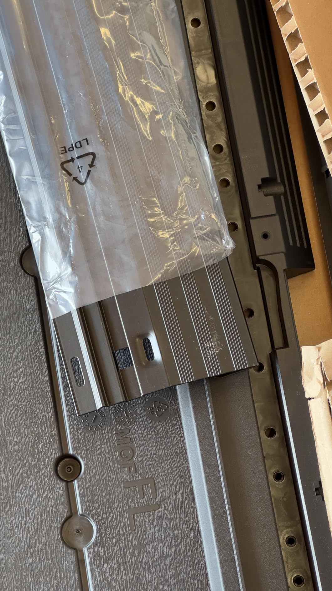 Enkel helfen beim Aufbau