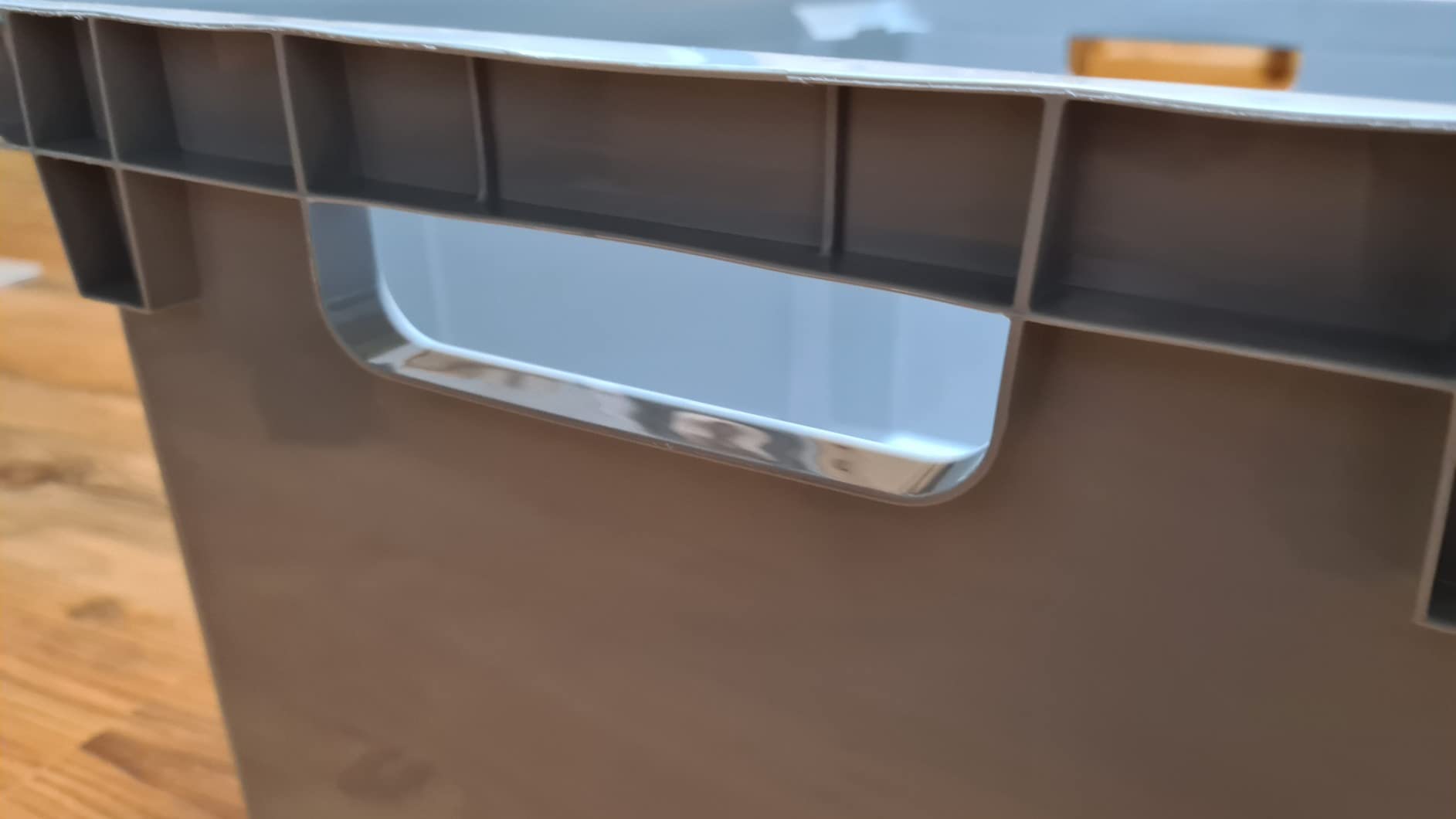 Stapelbar und robust