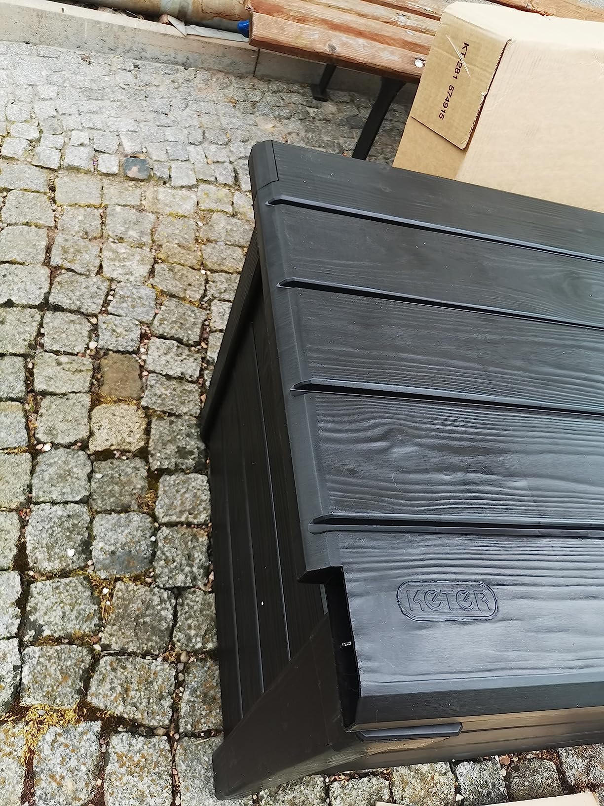 Holzoptik täuschend echt