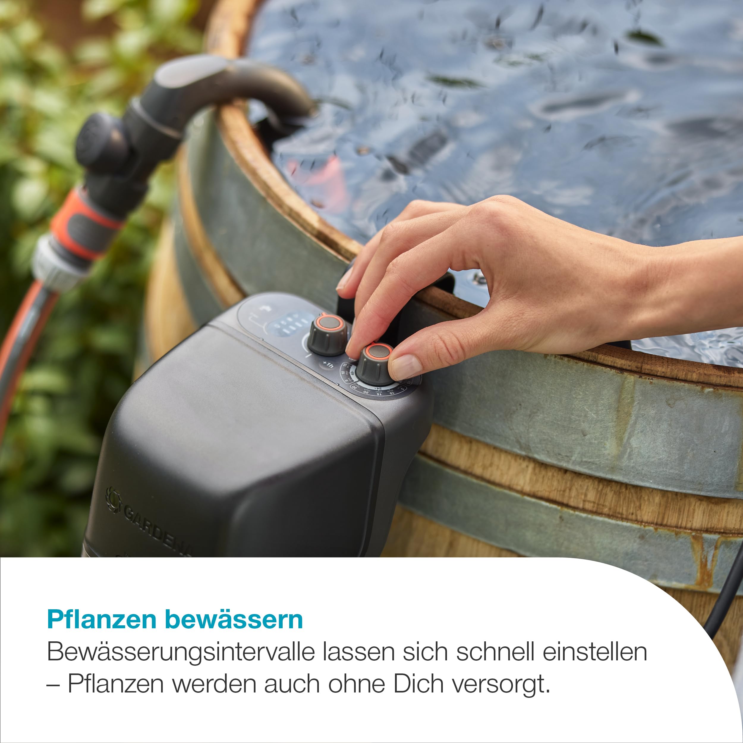 gardena-akku-regenfasspumpe-2400-comfortautomatic-18v-p4a-ready-to-use-set image 3