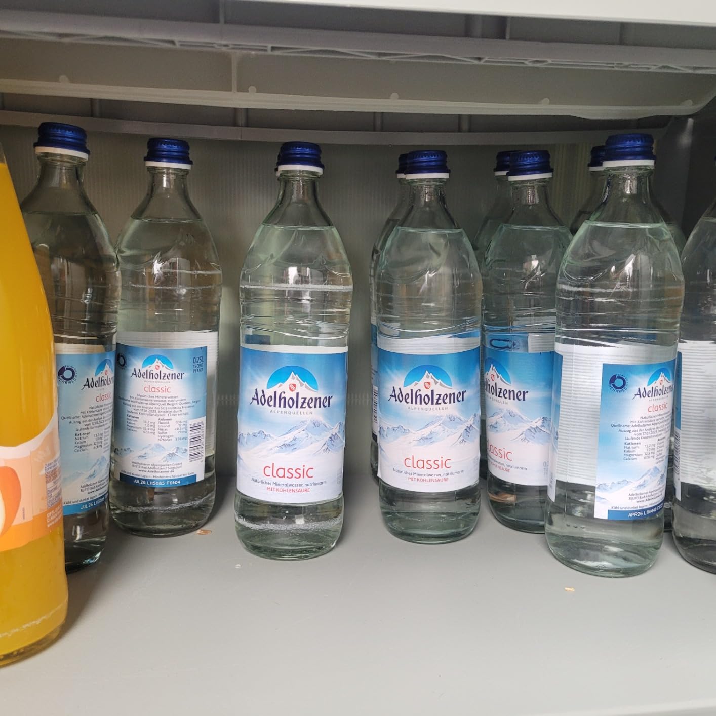 Solider Schrank für draußen