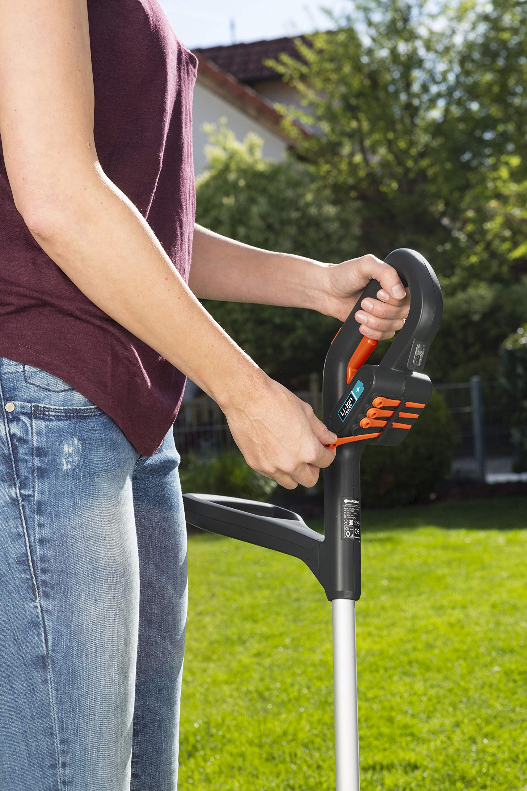 gardena-smallcut-li-23r-akku-rasentrimmer-230-mm image 8
