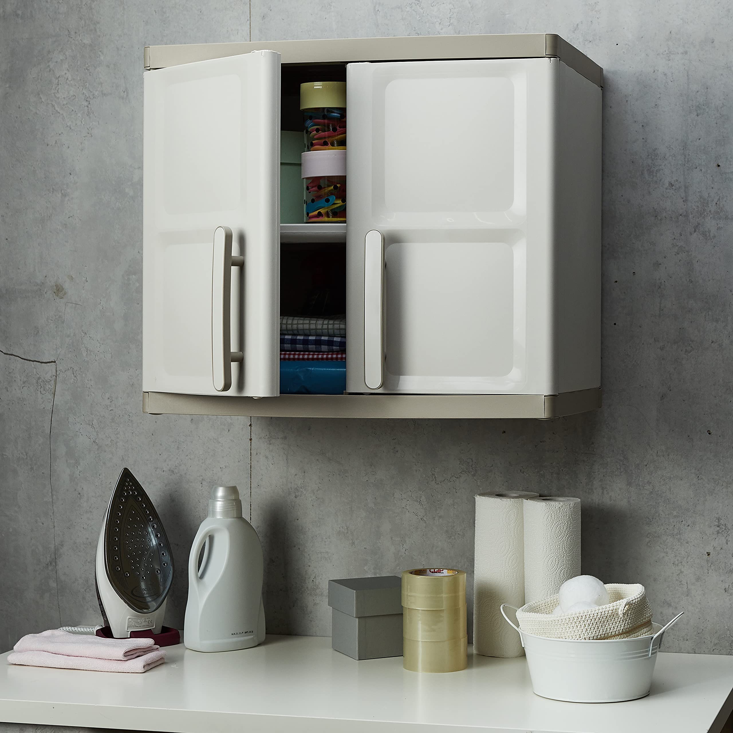 keter-excellence-kunststoffh-ngeschrank-65-x-39-x-56-5-cm-beige-taupe image 6