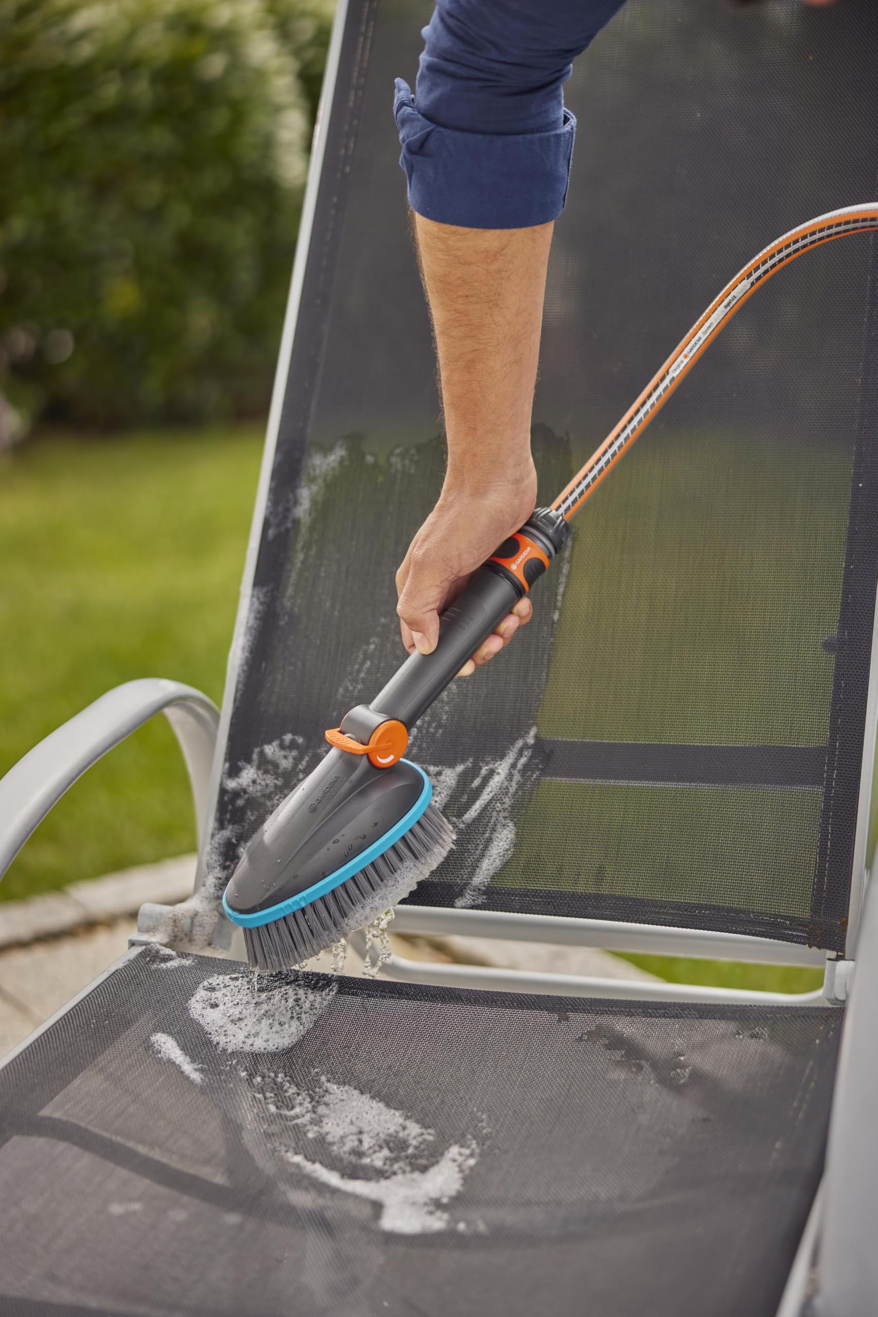 gardena-cleansystem-handb-rste-m-soft-18842-20-reinigungsb-rste-mit-schlauchansc image 2