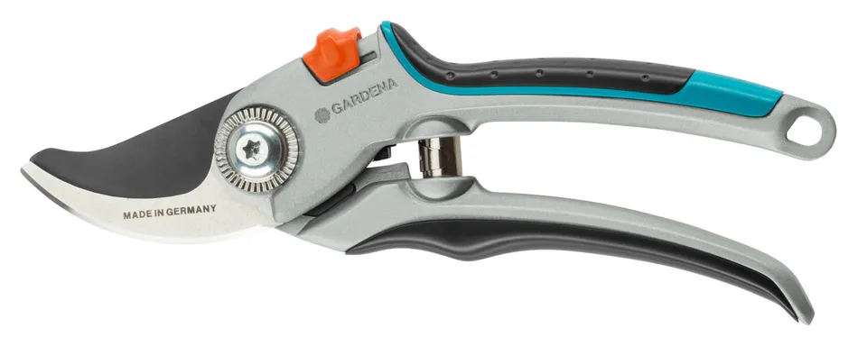gardena-gartenschere-alu-b-l-8906-20-bypass-baumschere-bis-25-mm image 1