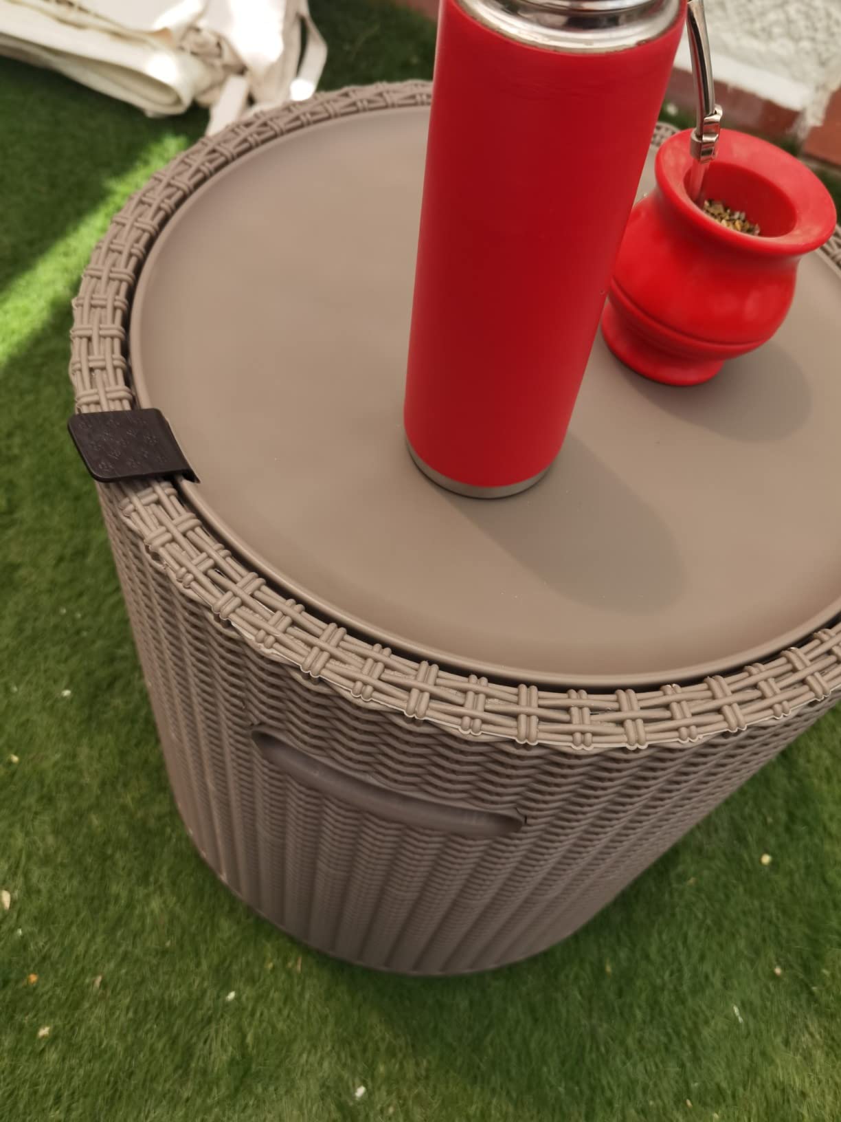 Praktischer 2-in-1 Hocker