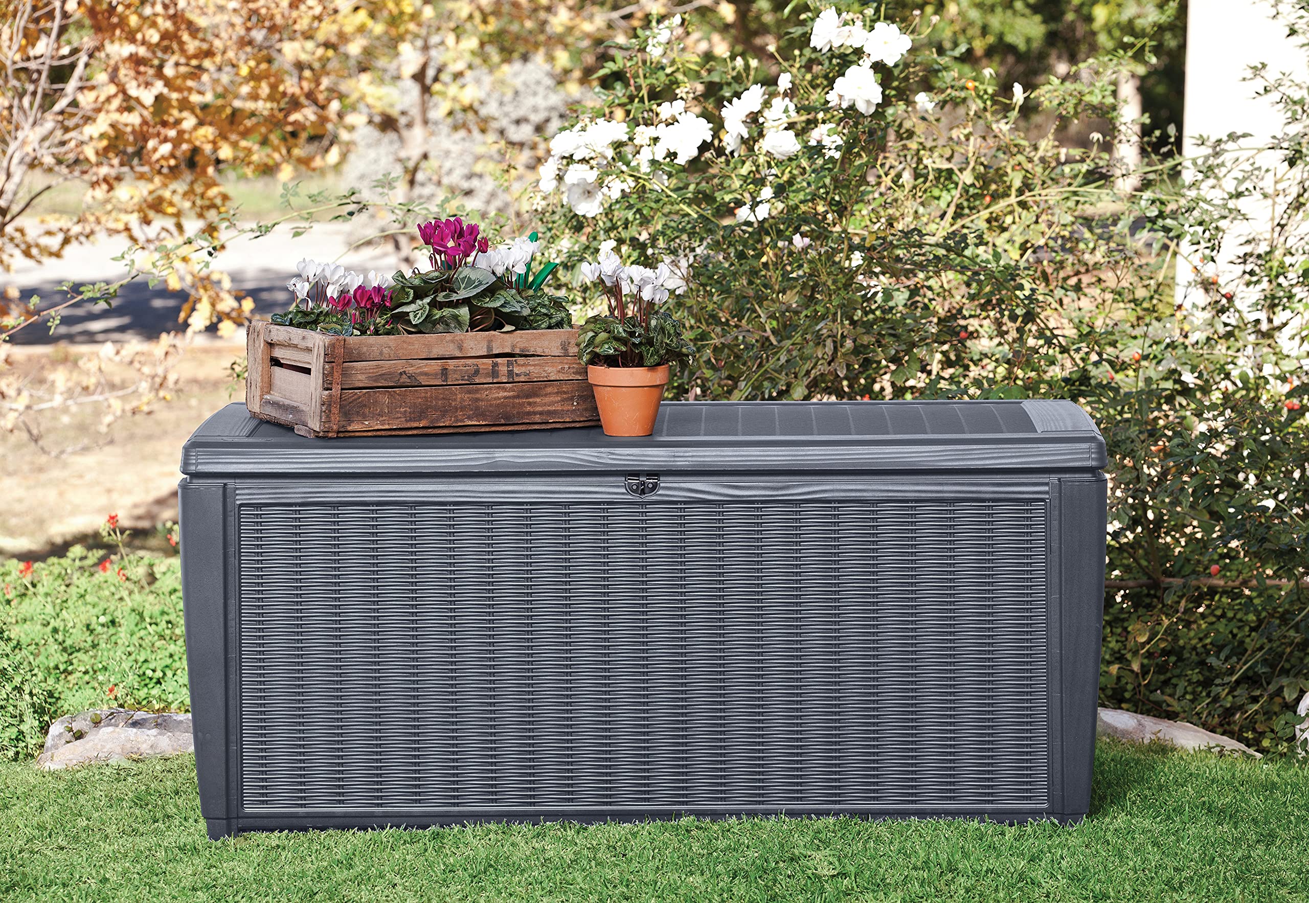 keter-sumatra-auflagenbox-511-l-graphit-145x73x64-cm-mit-sitzfunktion image 3