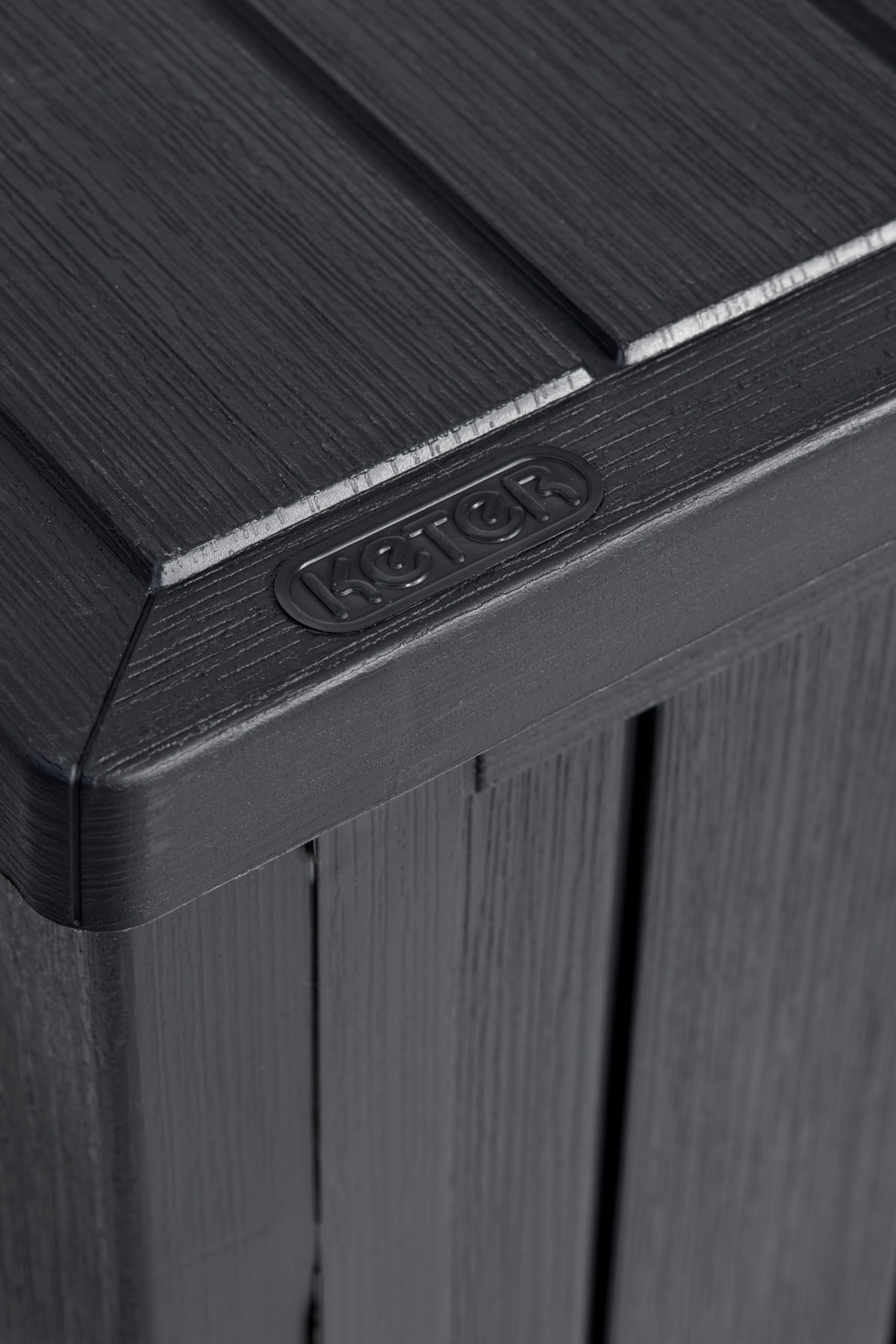 keter-southwood-gartenbox-auflagenbox-643-l-holzoptik-grau-146-x-74-x-70-cm image 7