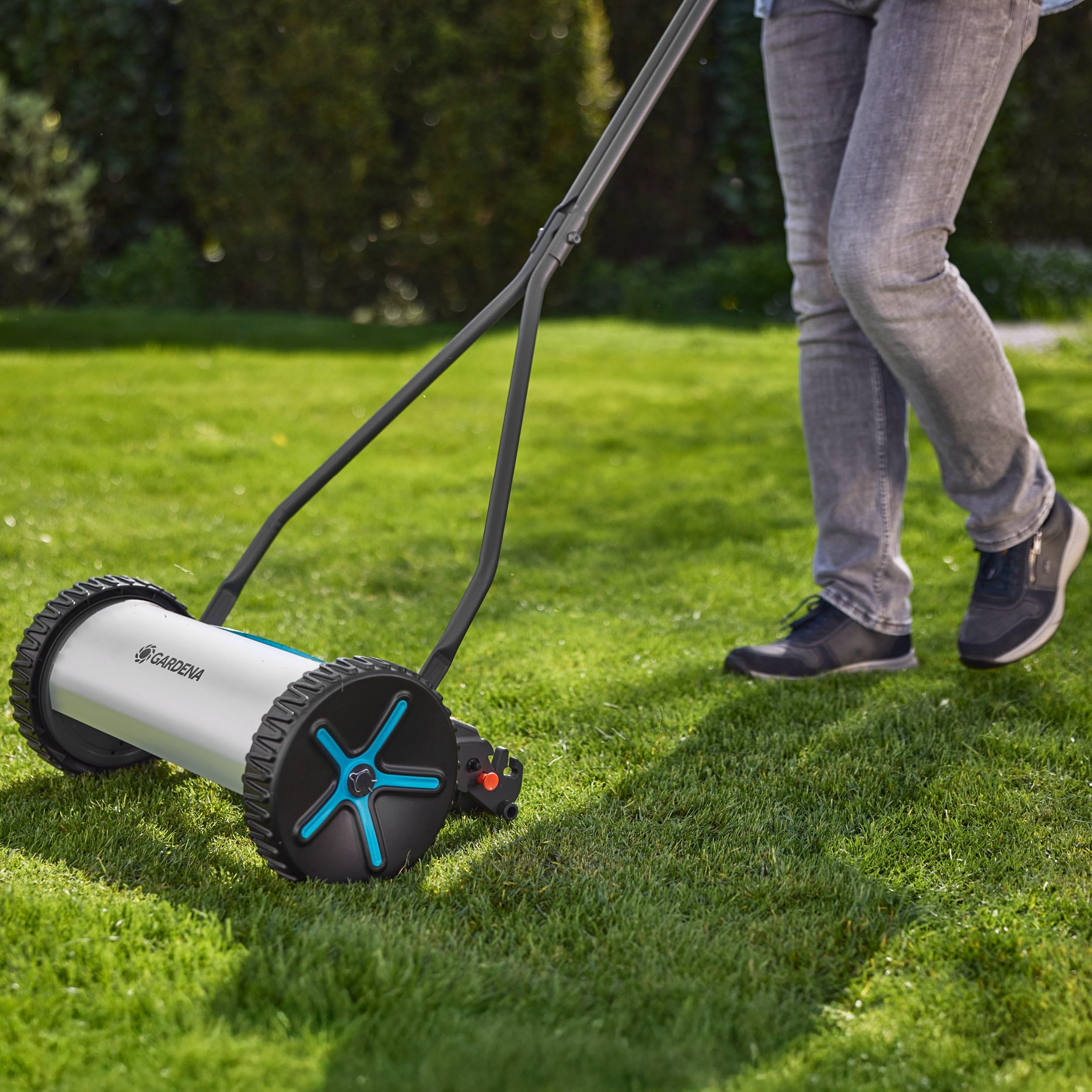 gardena-comfort-330-spindelm-her-33-cm-schnittbreite-bis-150-m image 2
