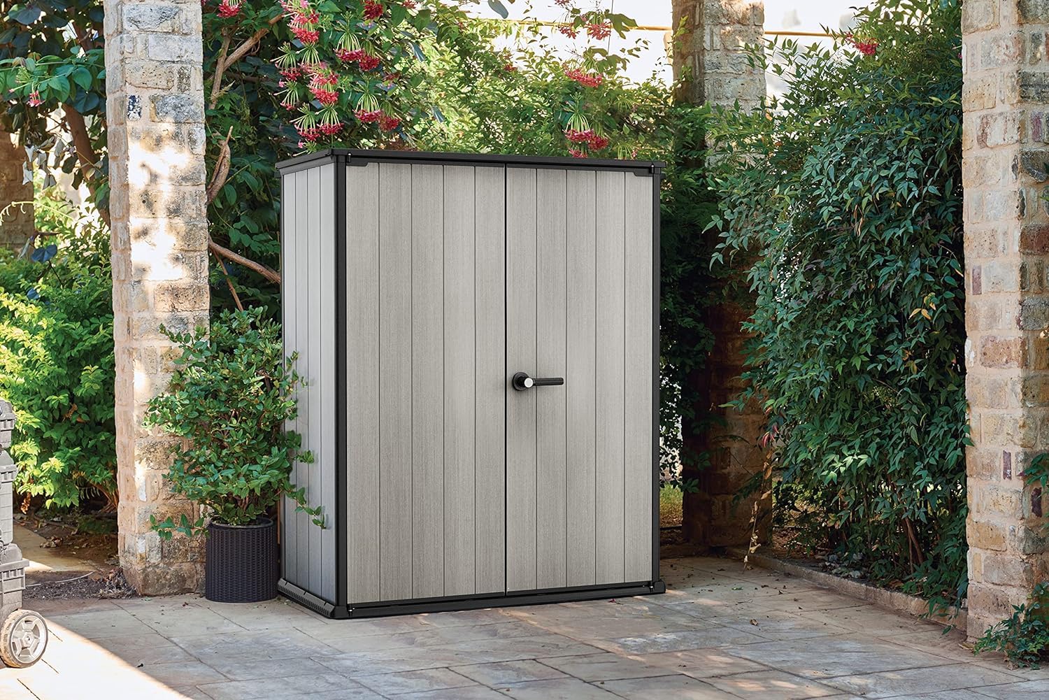 keter-high-store-plus-aufbewahrungsbox-1400-liter-140-x-73-6-x-170-4-cm image 7