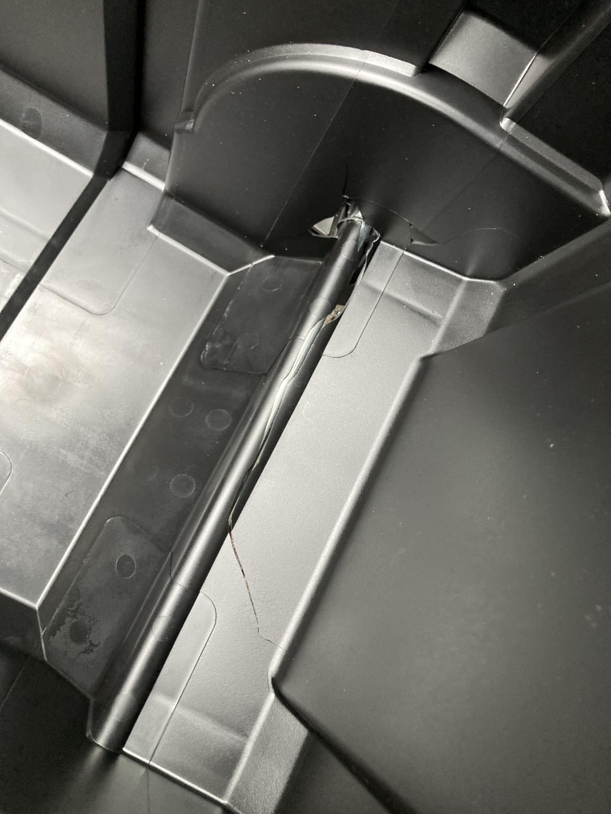 Praktischer Rollkoffer für Werkzeug