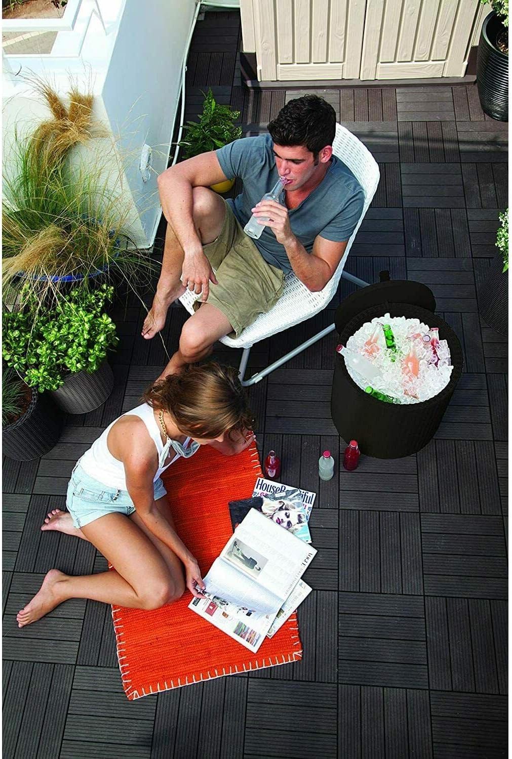 keter-cool-stool-39l-k-hlbox-sitzhocker-rattan-look-braun image 2