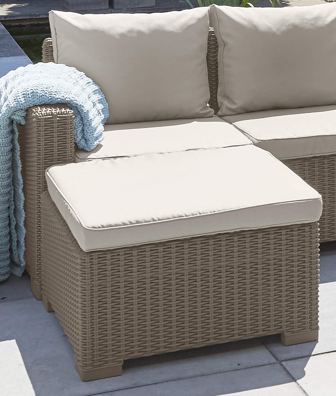 allibert-by-keter-california-gartentisch-68-x-68-x-35-cm-rattanoptik-cappuccino image 7