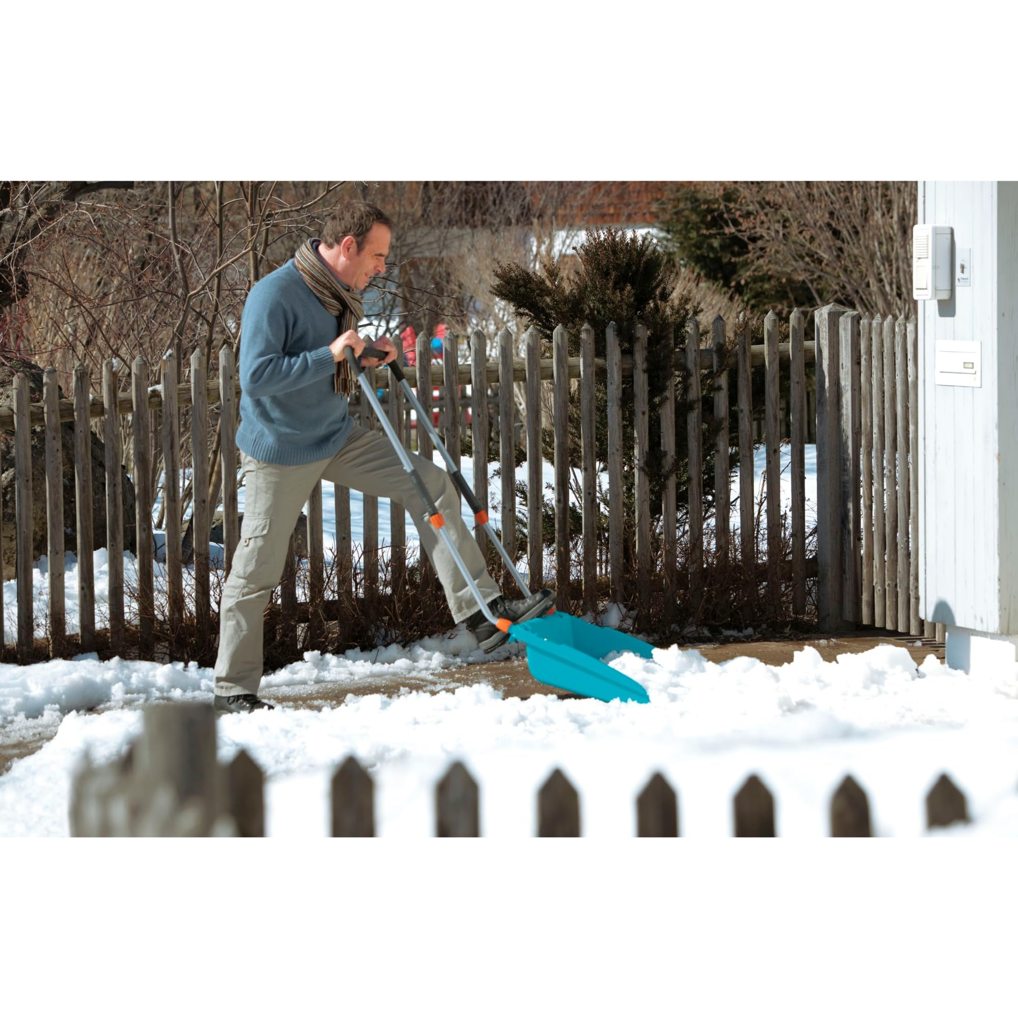 gardena-schneewanne-3260-30-schneeschieber-70-cm-mit-teleskopstiel image 8
