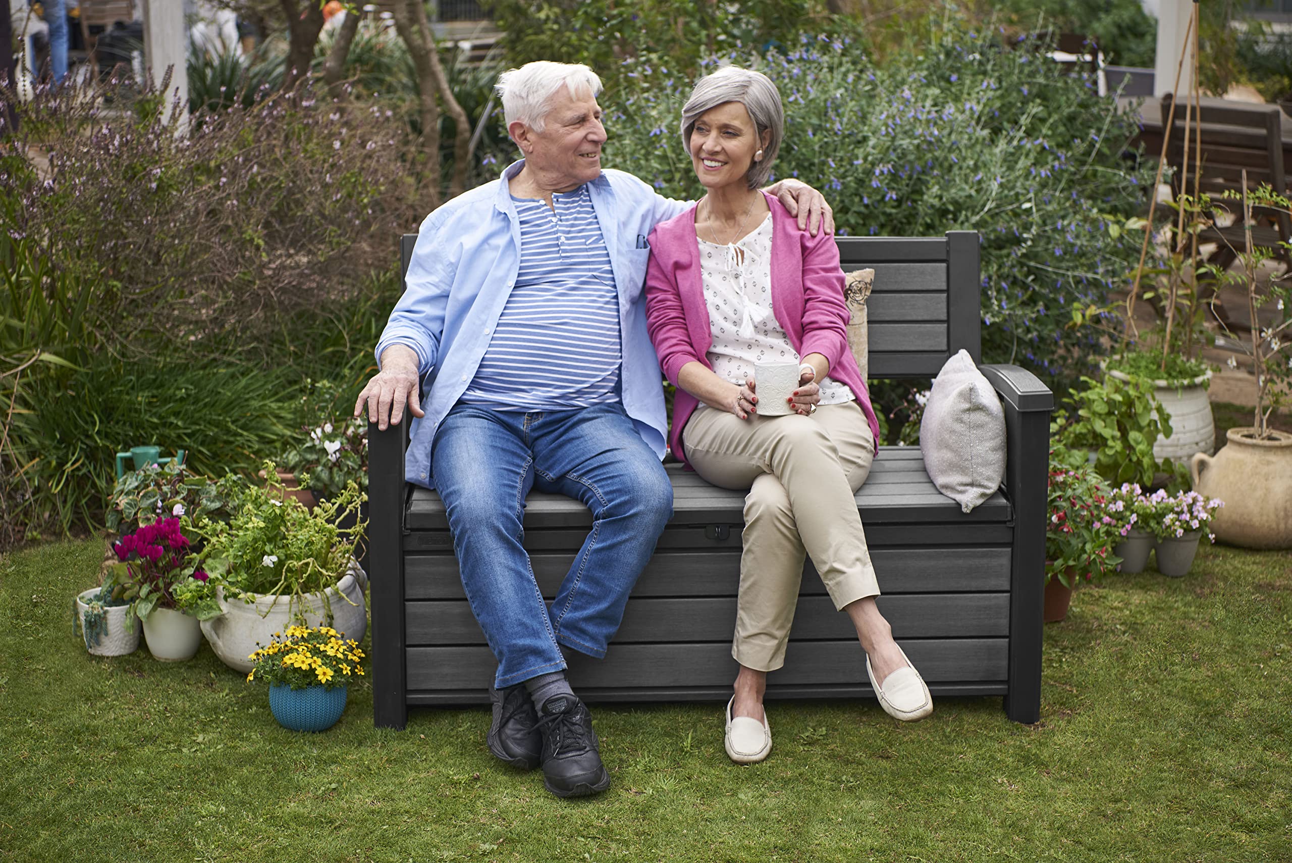 keter-hudson-bench-2in1-gartenbank-und-kissenbox-227-l-anthrazit image 7